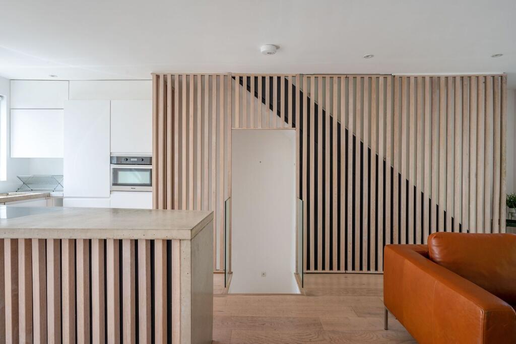 Savona Close, Wimbledon Village, London, SW19 - View 6