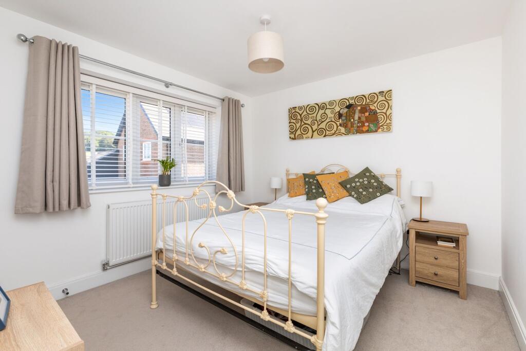 Snowdrop Way, Horsham, RH12 - More