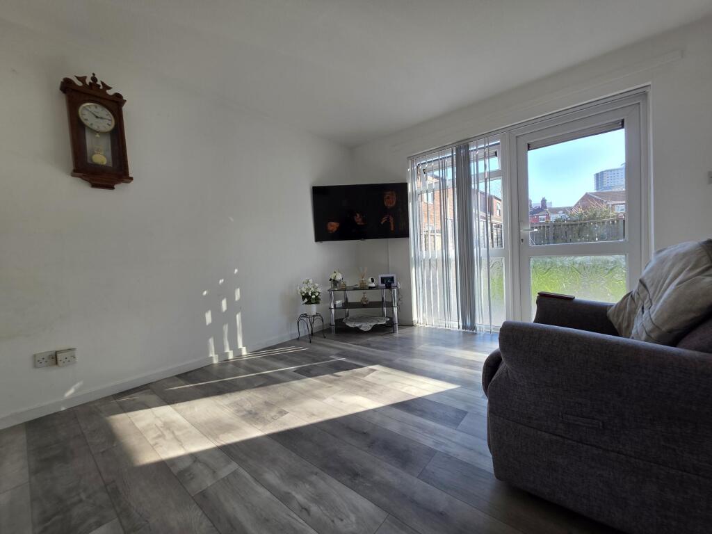 Main image of property: Yarwell Close, Wolverhampton