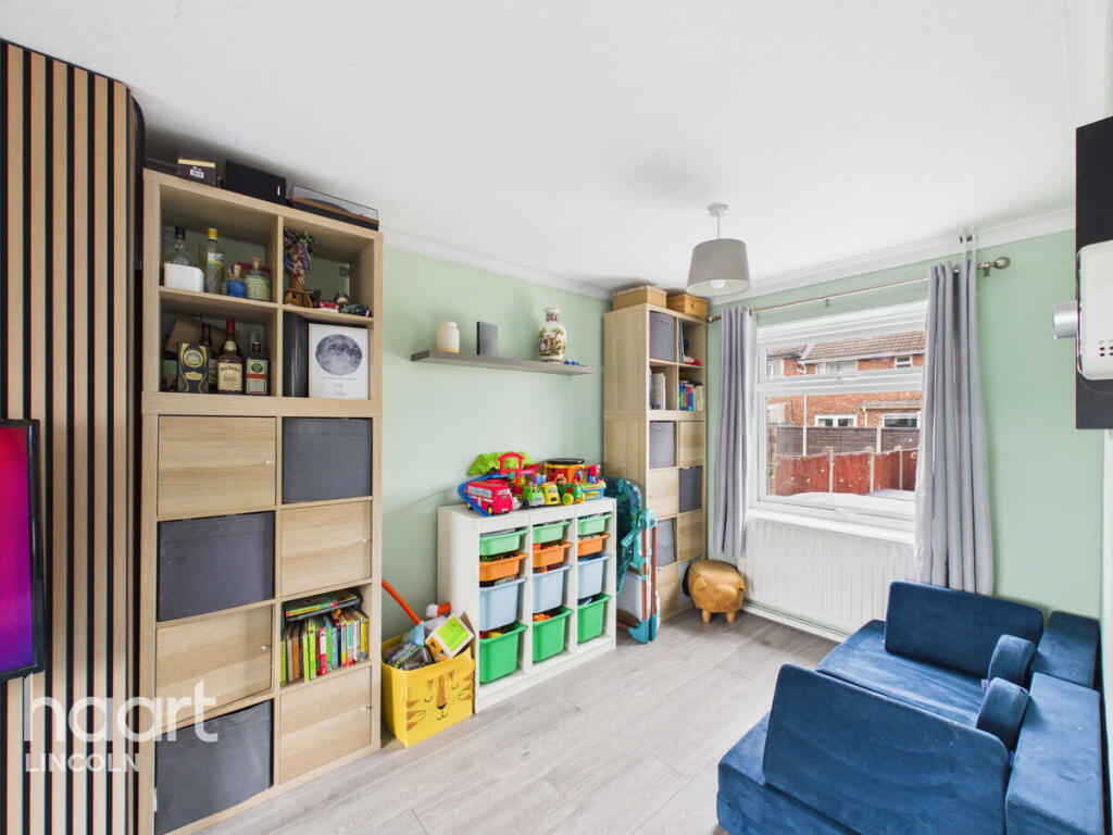 House in Lincoln, Lincolnshire - View 5
