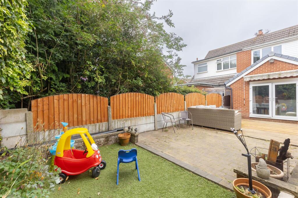 House in Preston - View 4