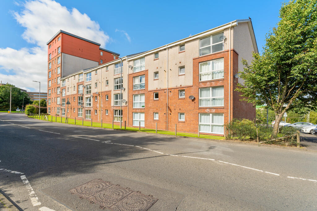 Main image of property: Eaglesham Court, East Kilbride, G75