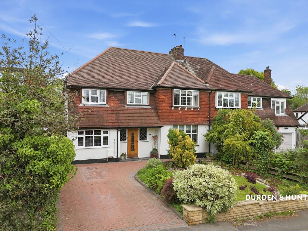 Main image of property: Brook Road, Loughton, IG10
