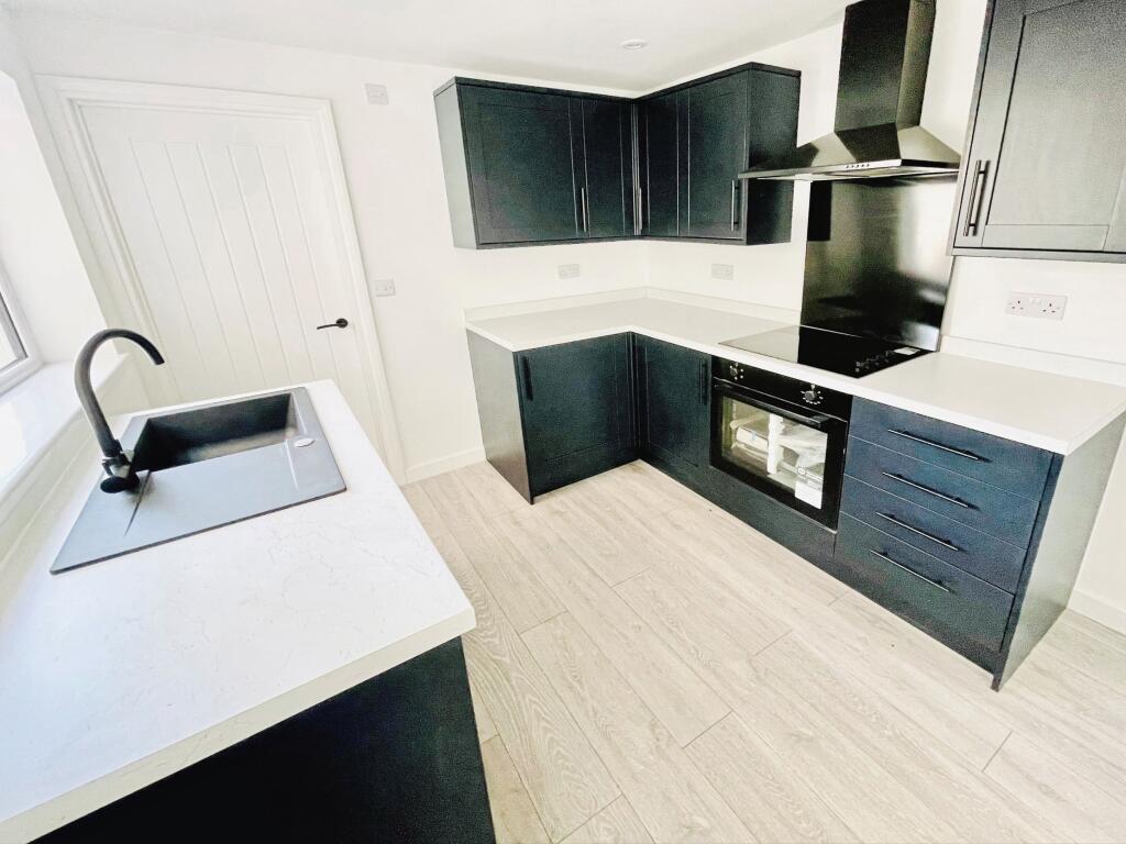 House in Newport, Ebbw Vale South - View 3