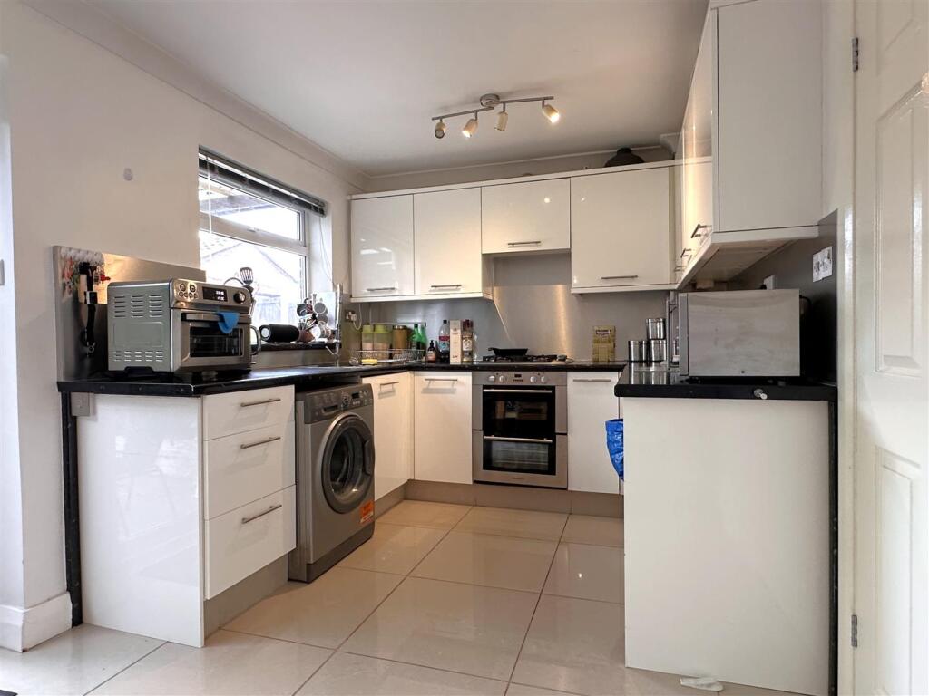House in Newark and Sherwood, Newark - View 4