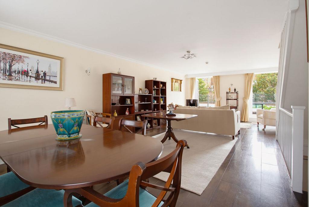House in London - View 4