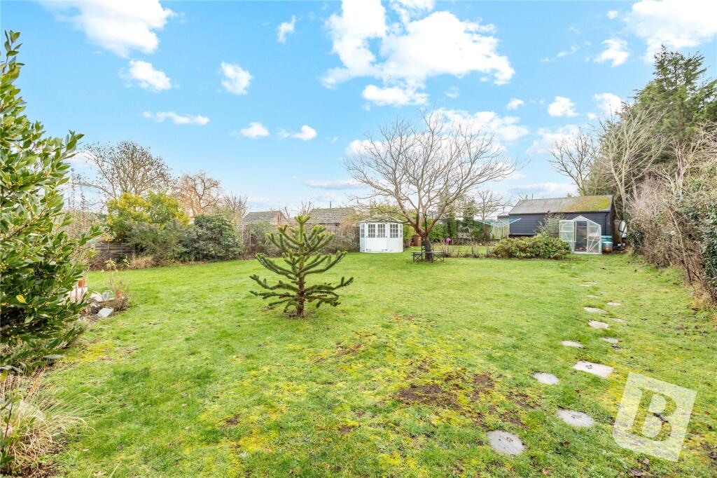 Marks Farm Lane, Rettendon Common, Chelmsford, Essex, CM3 - View 5