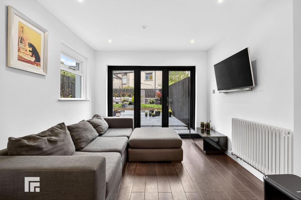 House in Cardiff - View 5