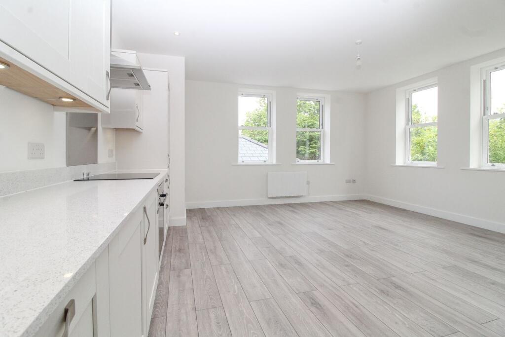 Apartment in Bournemouth - View 5