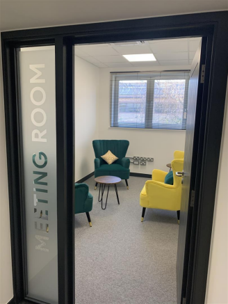 Meeting Room.png (Alto ID: 171622338)