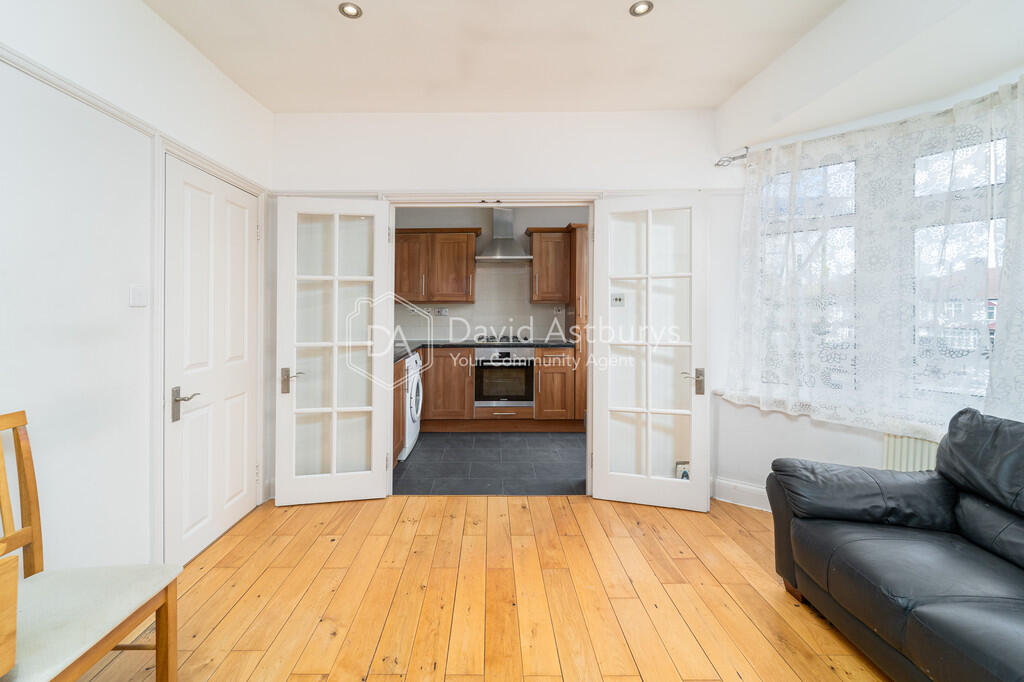 Main image of property: North Circular Road, Palmers Green, London