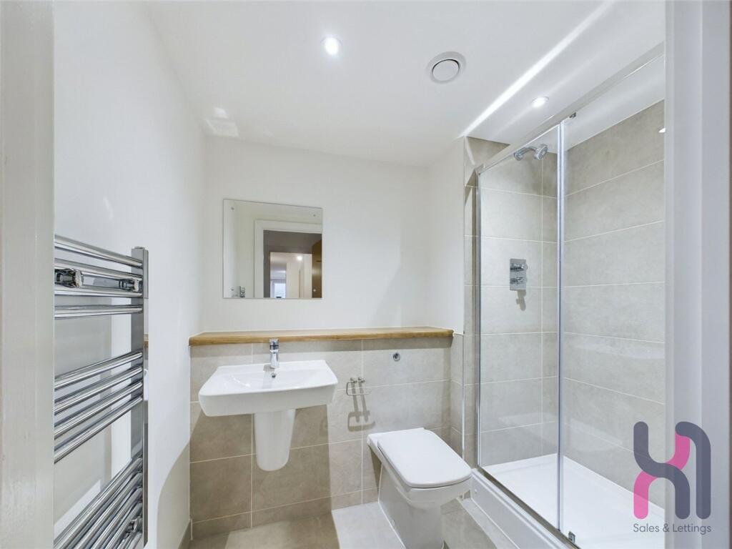 Apartment in Manchester - View 3