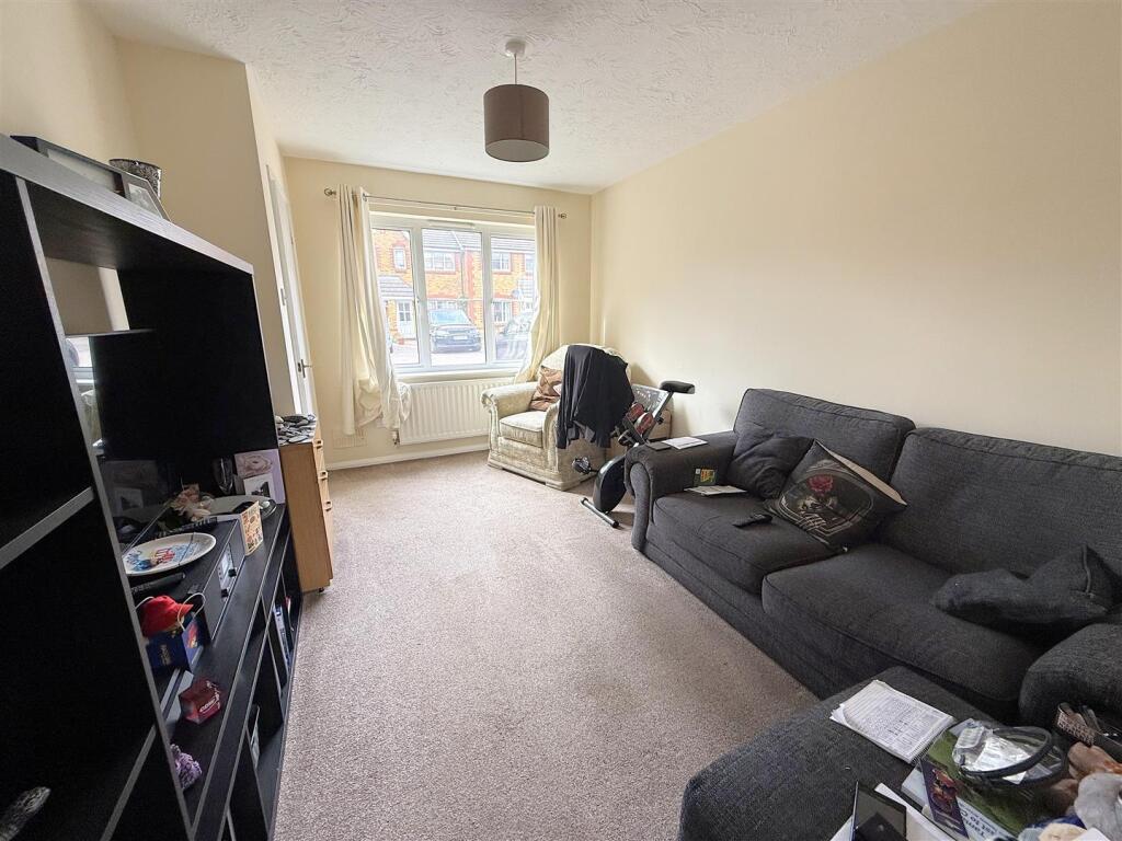 House in Rugby, Eastlands - View 2