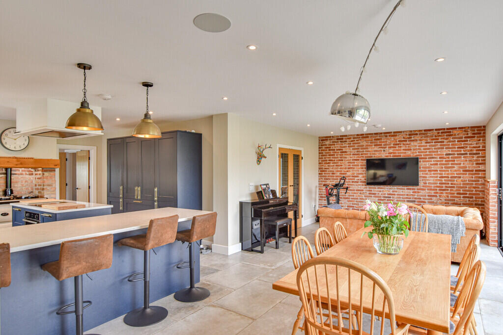 House in Chelmsford - More