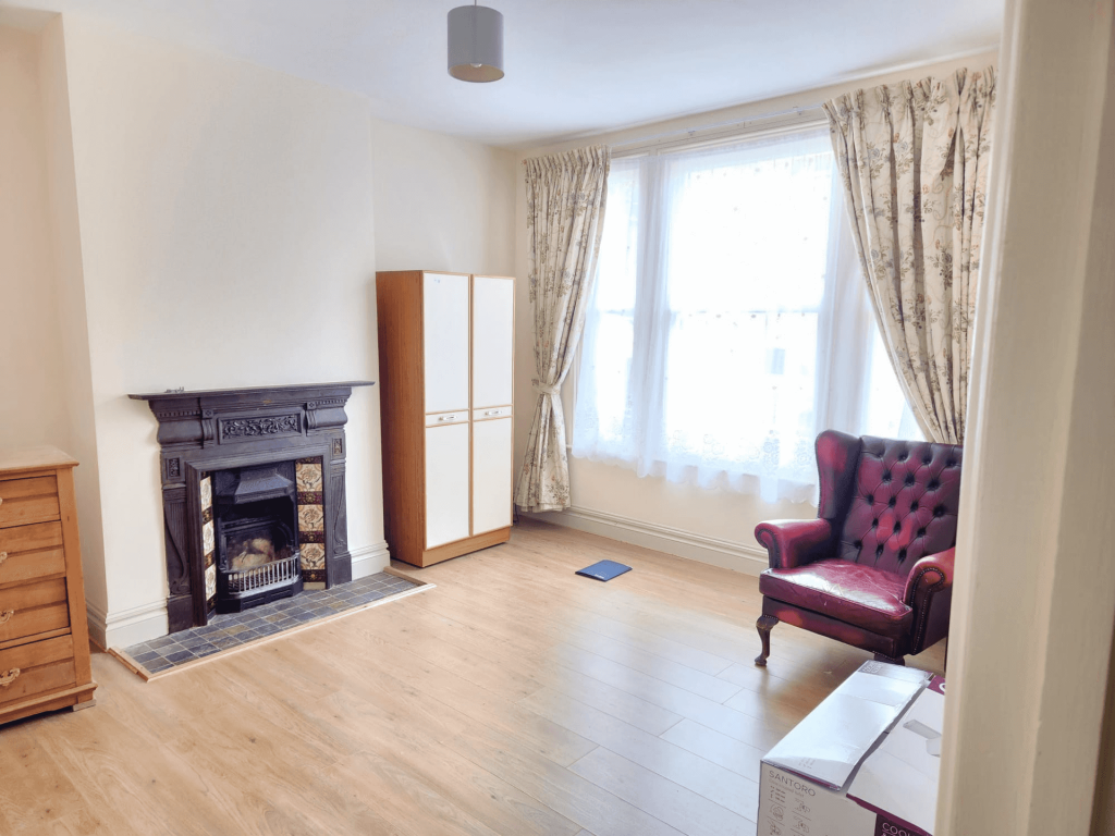 Main image of property: Woodland Terrace, London, SE7