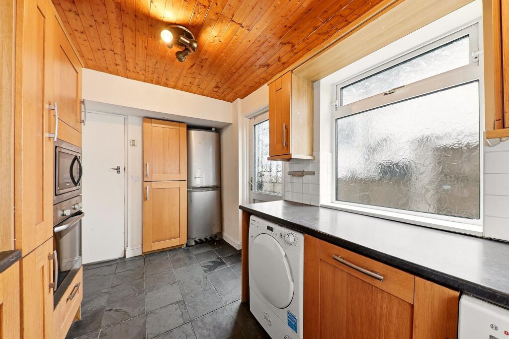 House in Leeds - View 4