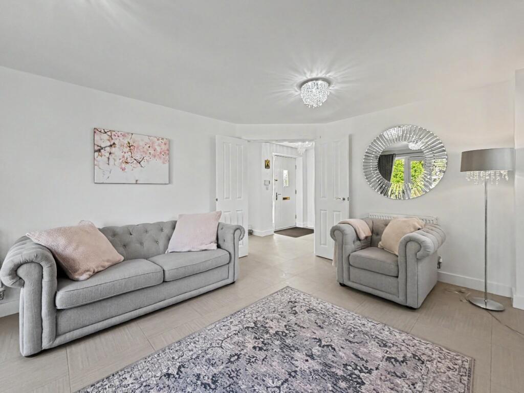 House in Northampton, West Haddon - More