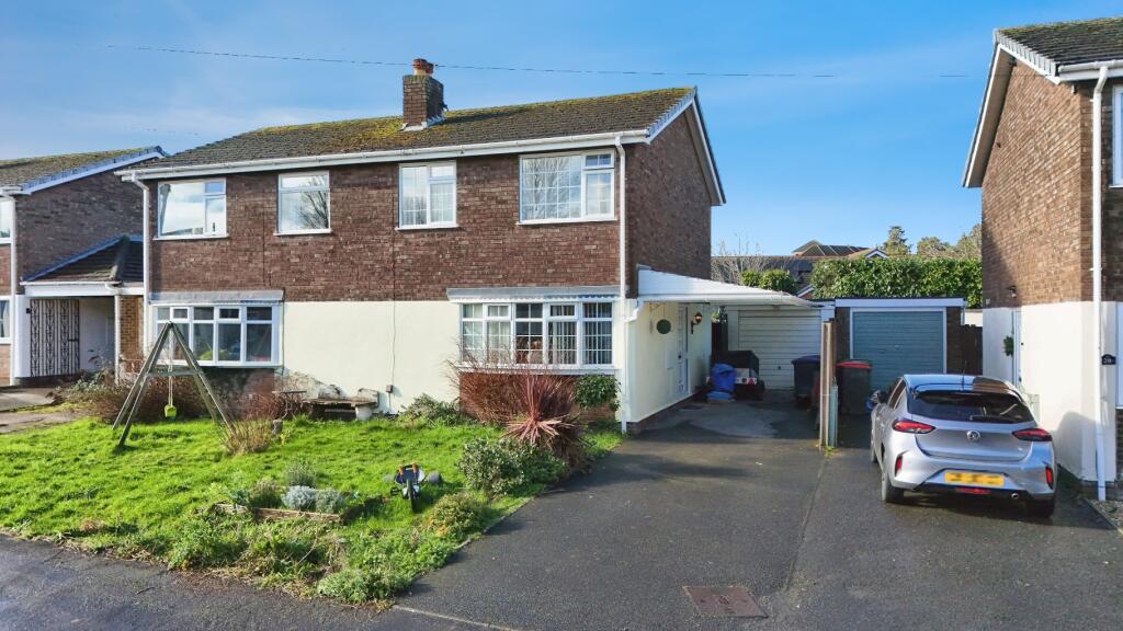Main image of property: Appledore Gardens, Wellington, Telford, Telford And Wrekin, TF1 1RR