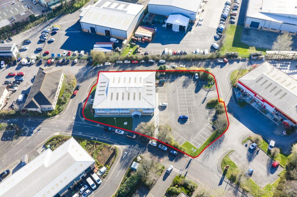 Main image of property: 1 Embankment Way, Ringwood, BH24 1EU