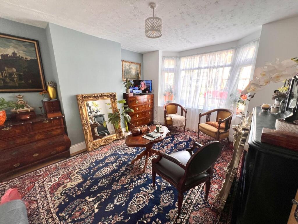 House in Northampton, Dallington - View 3