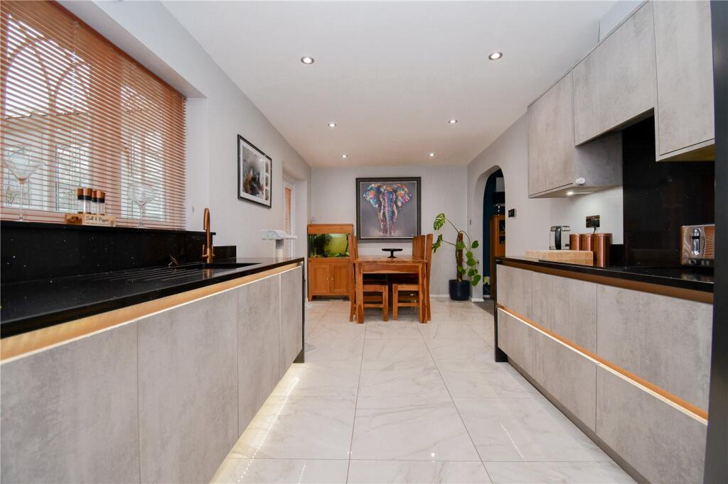 Weybourne Close, Upton, Wirral - View 3