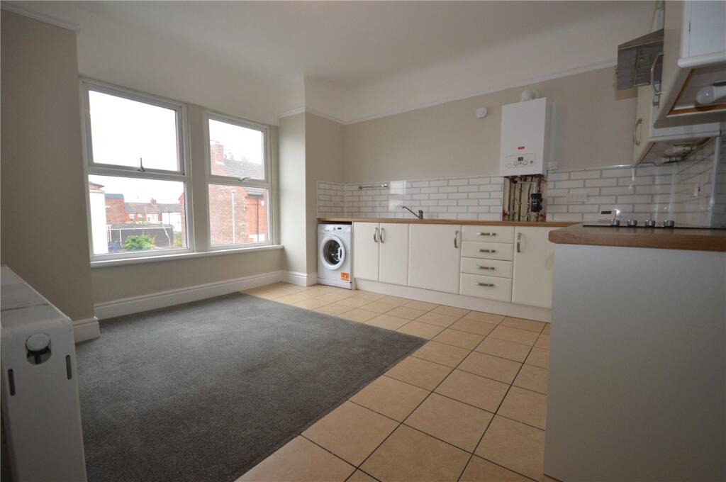 Apartment in Chester - View 5