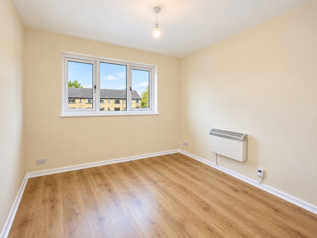 Apartment in Croydon - View 5