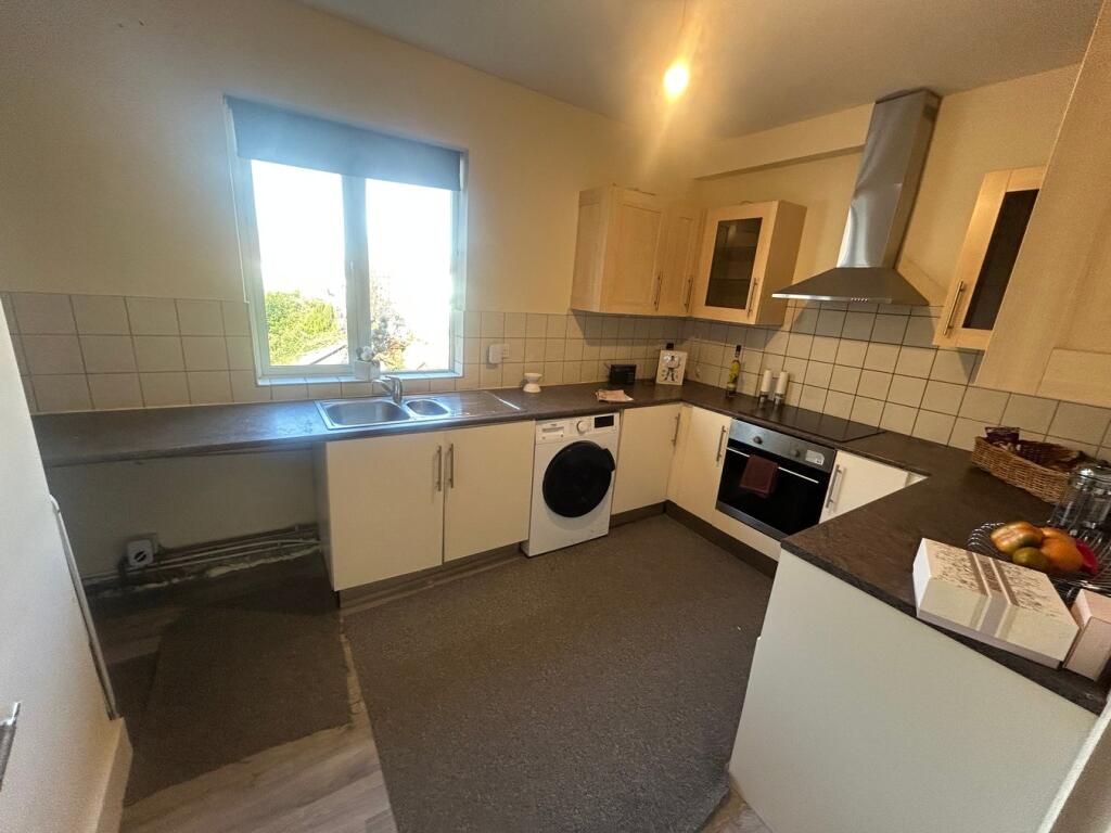 Main image of property: The Oval, SIDCUP, DA15