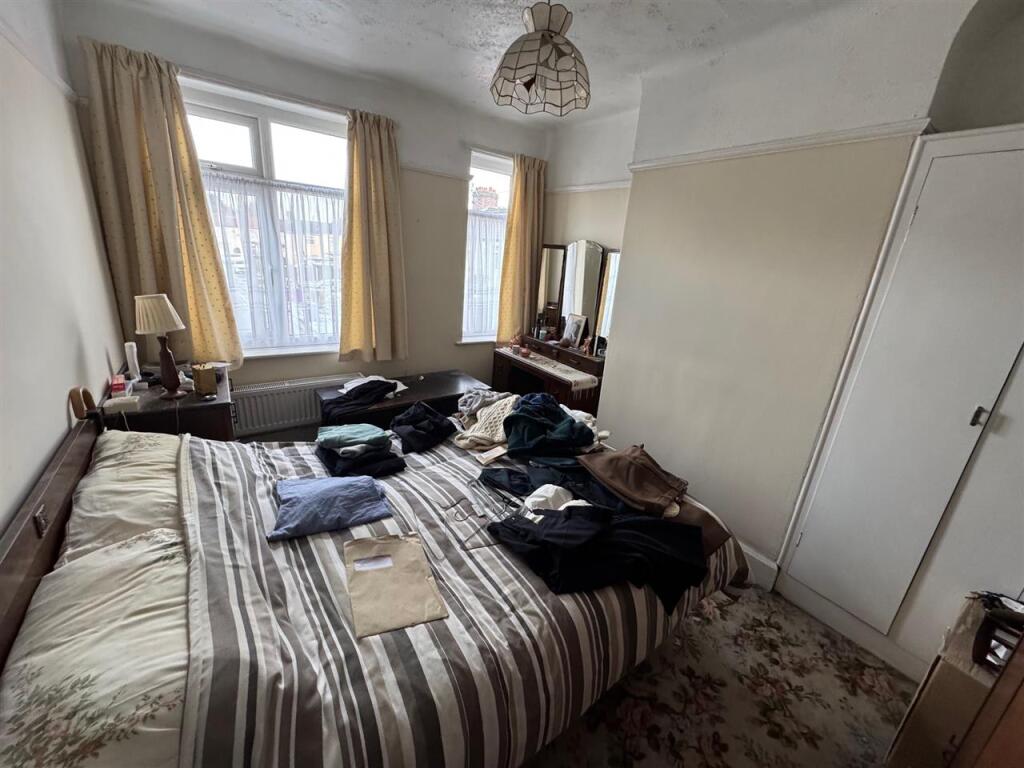 Stainer Close, Dovecot, Liverpool photo 5