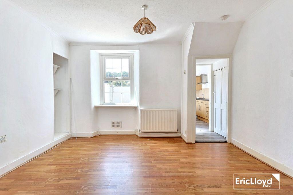 House in Paignton, St Michaels - View 4