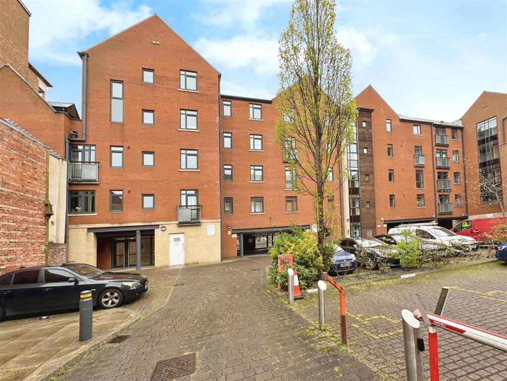 Main image of property: Trinity Wharf, Hull