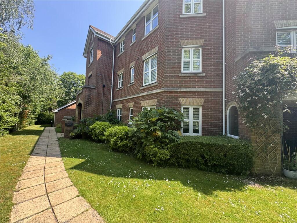 Main image of property: Hillcroft Close, Hampshire, SO41
