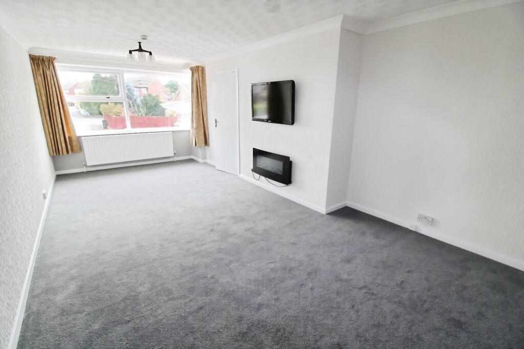 Acacia Close, Castleford, West Yorkshire, WF10 photo 4