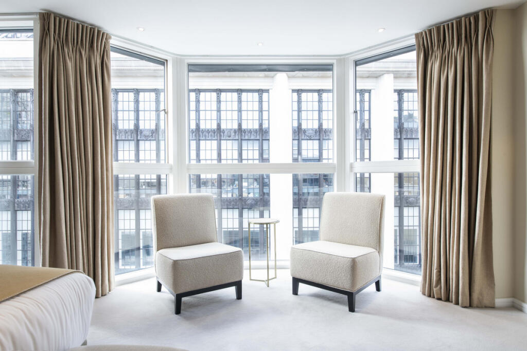 Apartment in London, South Kensington - More
