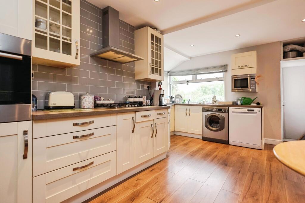 House in Birmingham, West Midlands - View 5