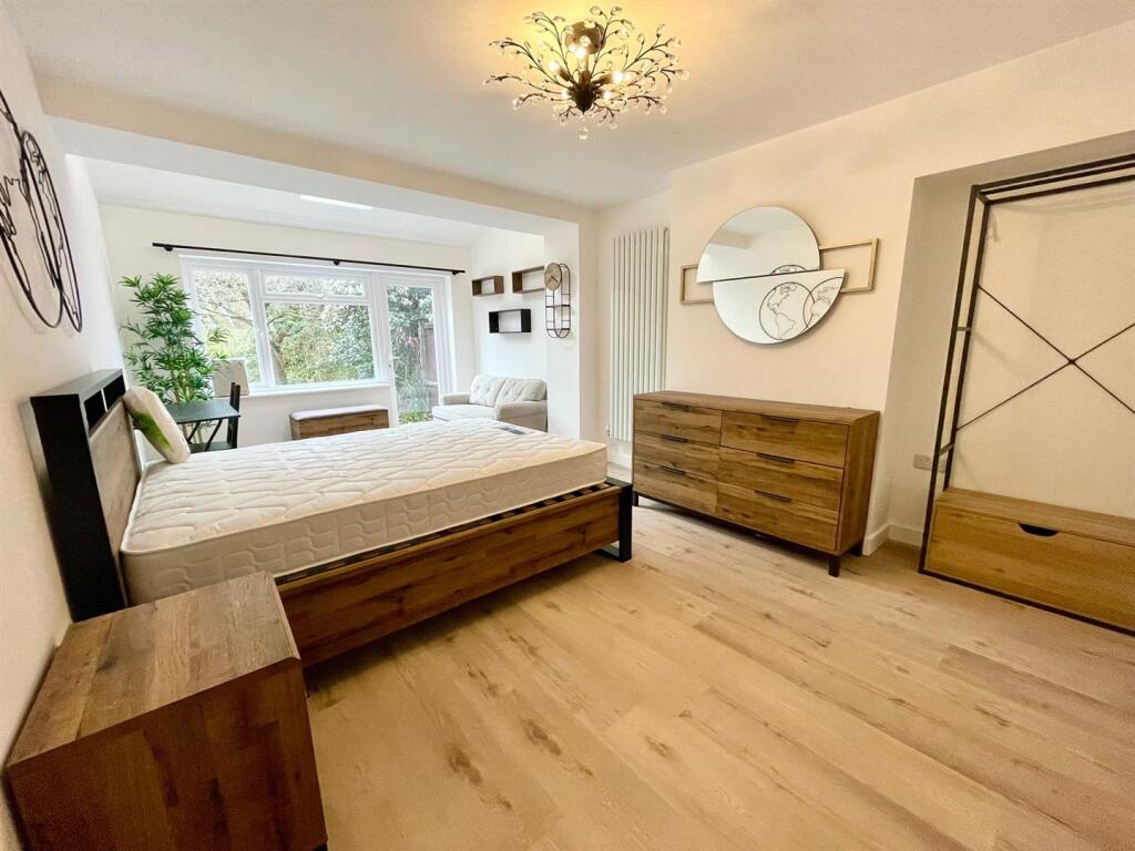 Main image of property: Harding Way, Cambridge