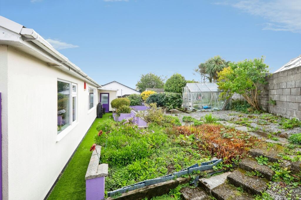 House in Truro - View 3