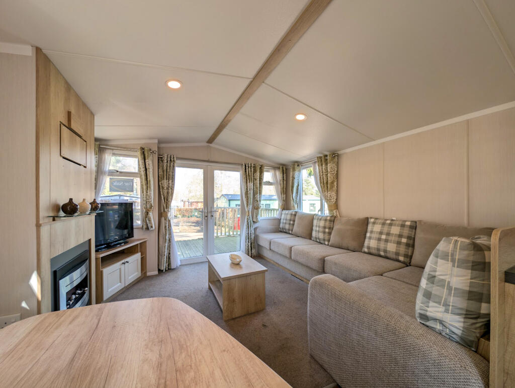 18 Lowther Holiday Park, Eamont Bridge, Penrith, CA10 2JB photo 4