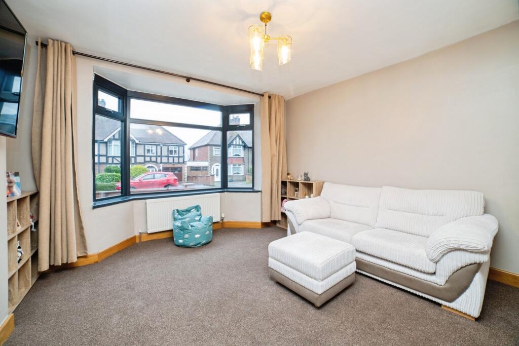 Columbia Avenue, Sutton-in-Ashfield, NG17 photo 2