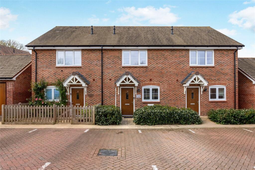 Main image of property: Farrier Lane, CRANLEIGH, Surrey, GU6