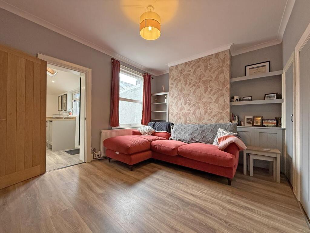 House in Plymouth - View 5