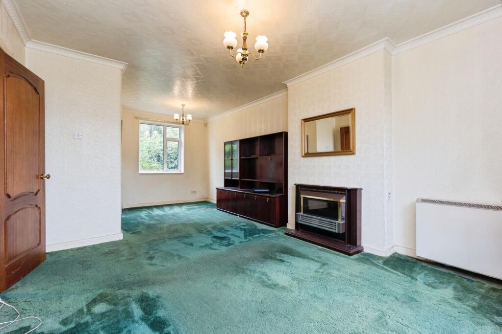 House in Tameside, Greater Manchester - View 3