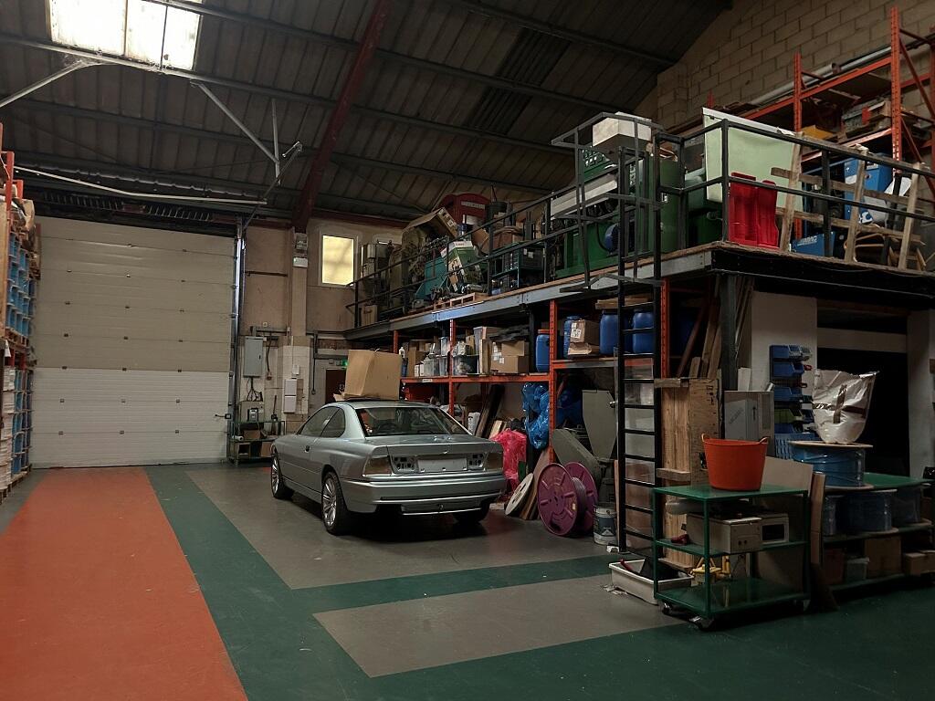 Photo 2