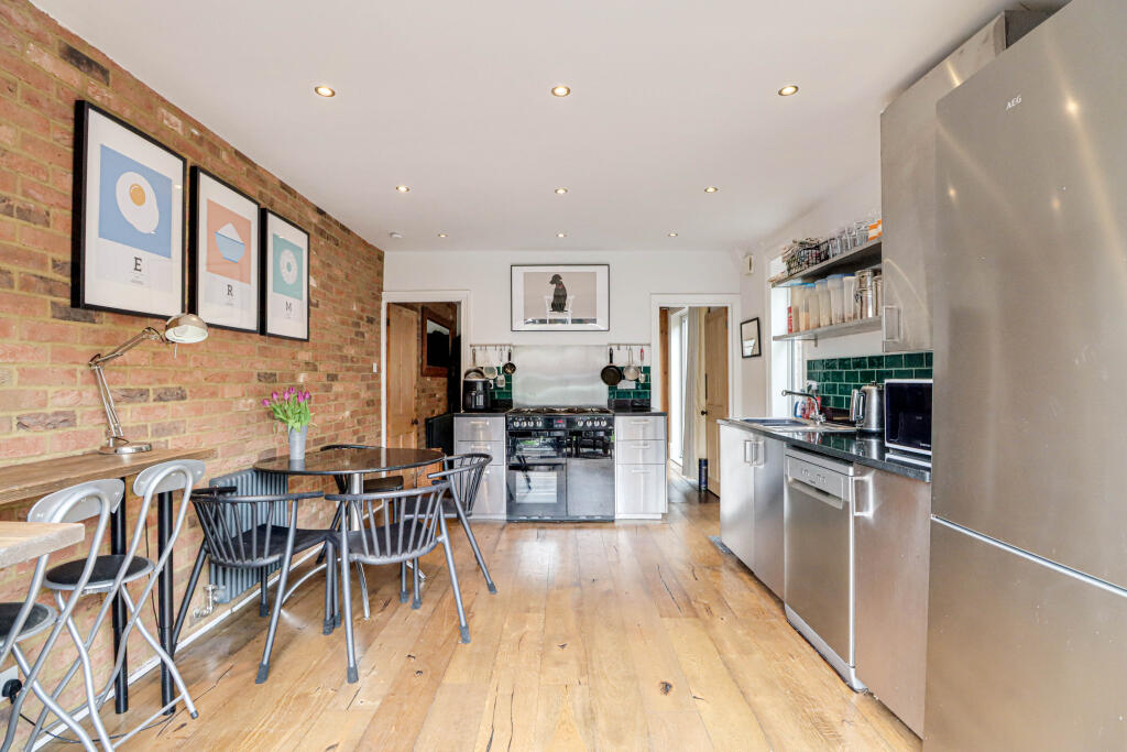 House in St Albans, Roundwood, Harpenden - View 6