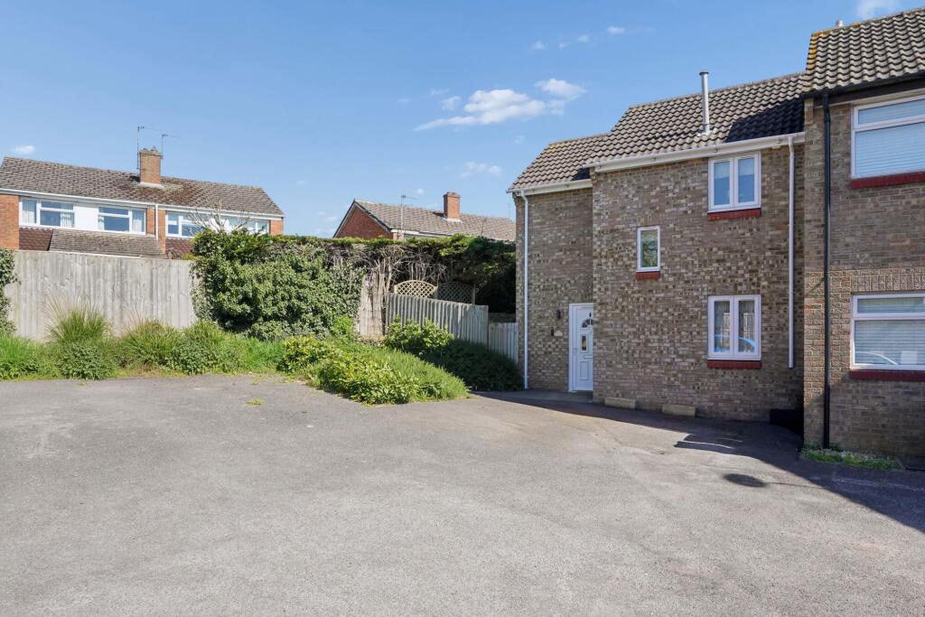 Main image of property: Burwell Meadow, Witney, OX28