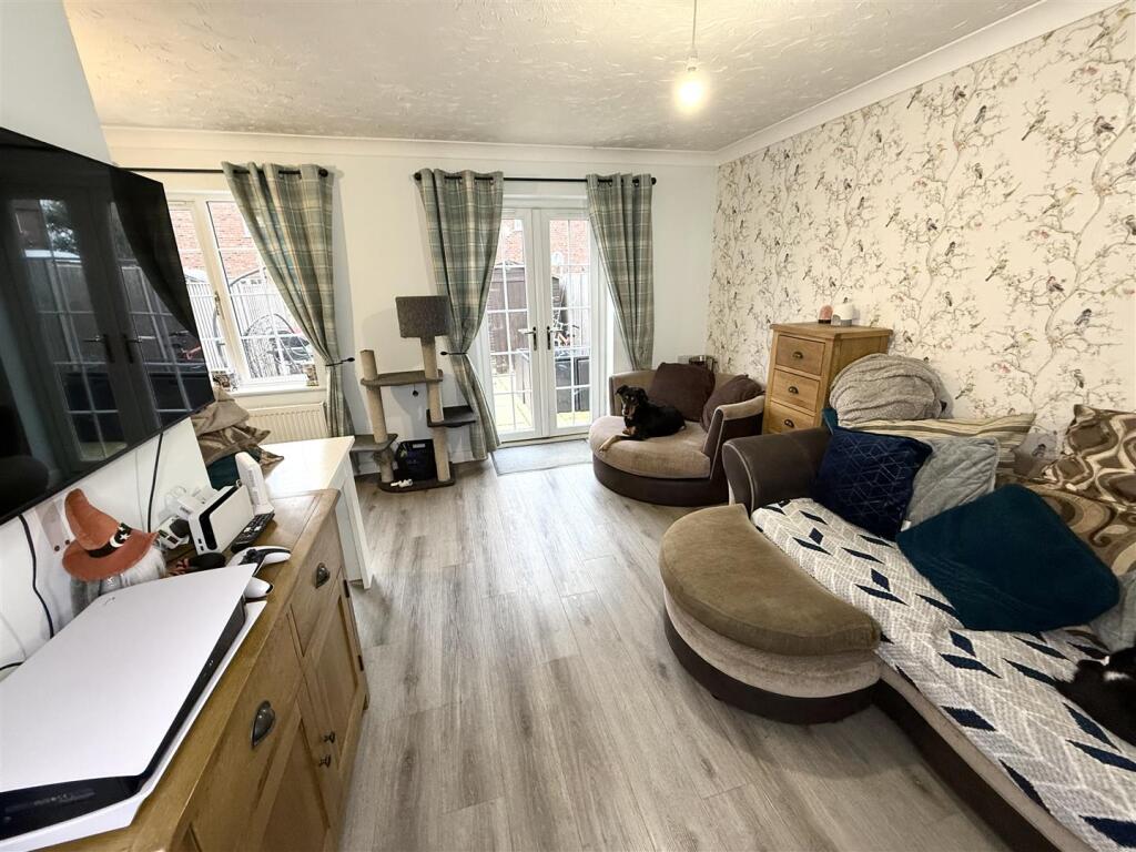Foxglove Court, Spalding photo 4