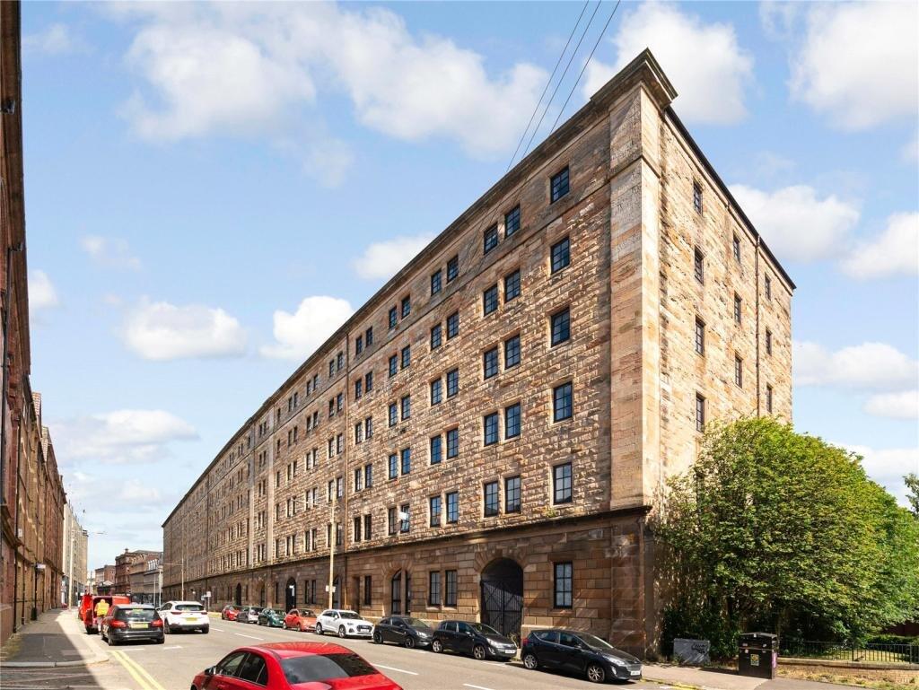 Main image of property: Bell Street, Merchant City, GLASGOW, G4