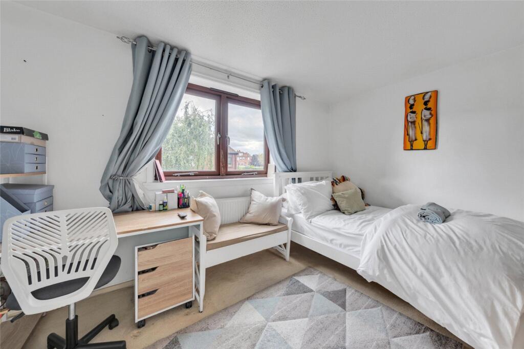 House in London - View 4