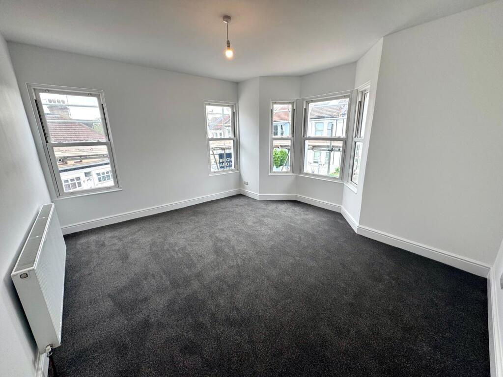 Apartment in Brighton - View 2