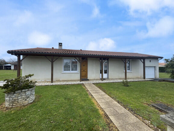 Main image of property: Poitou-Charentes, Charente, Roumazières-Loubert